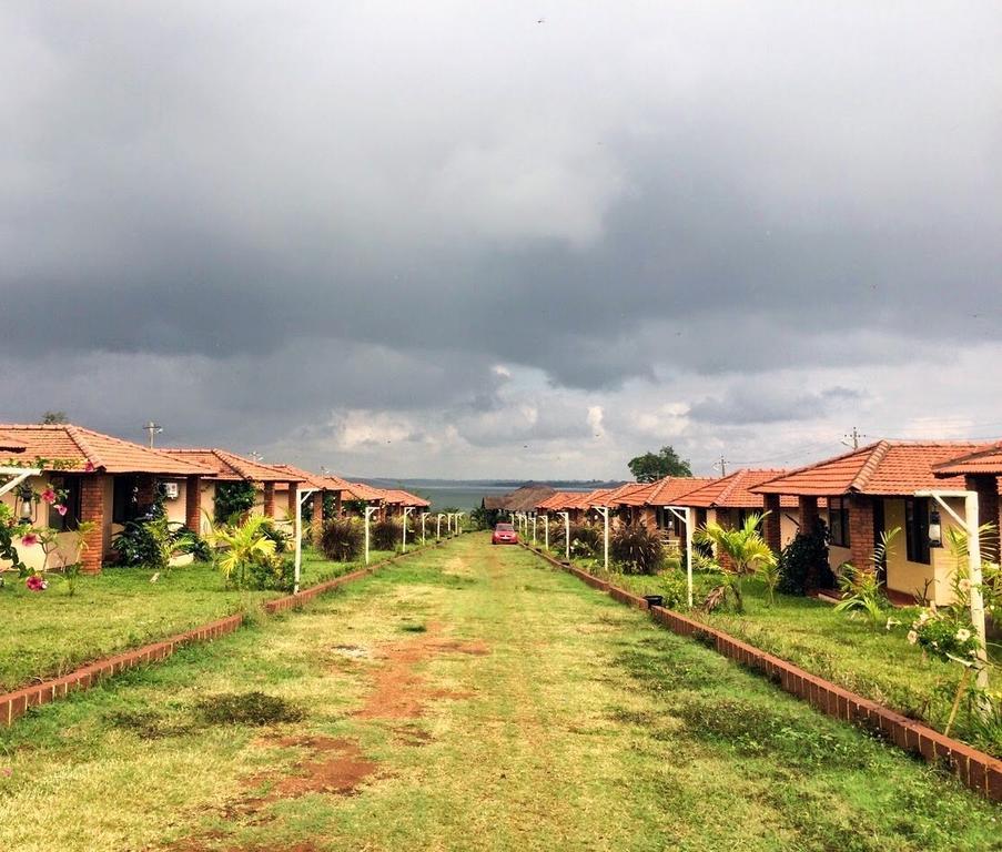 The Peepal Tree, Kabini Begur Exterior photo
