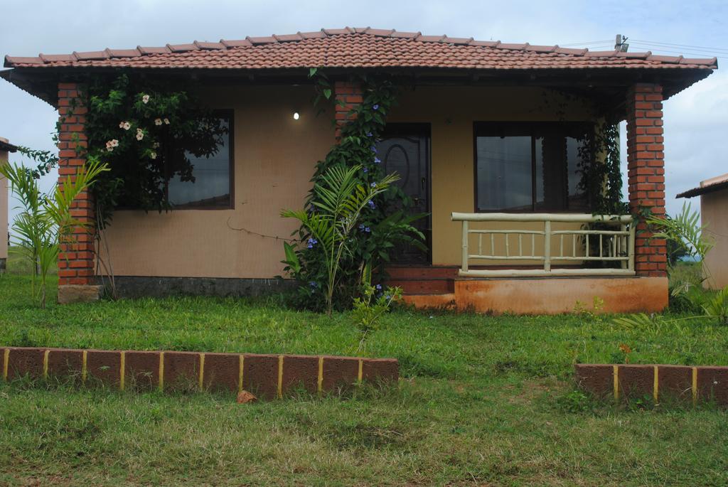The Peepal Tree, Kabini Begur Exterior photo